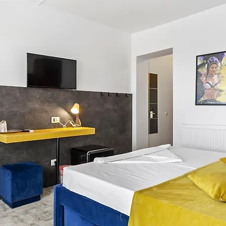 Aqua Park Hotel